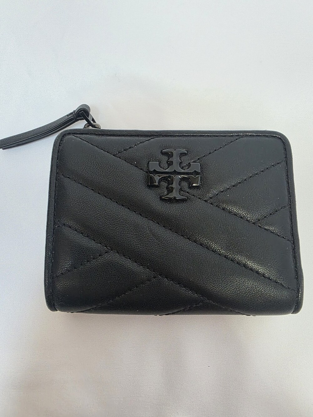 Tory Burch Black Quilted Small Wallet Double T Logo Zip Compact Wallet